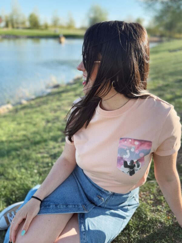 Camiseta bolsillo melocotón Si te sueltas pierdes